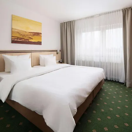 Western Heide Отель 3*