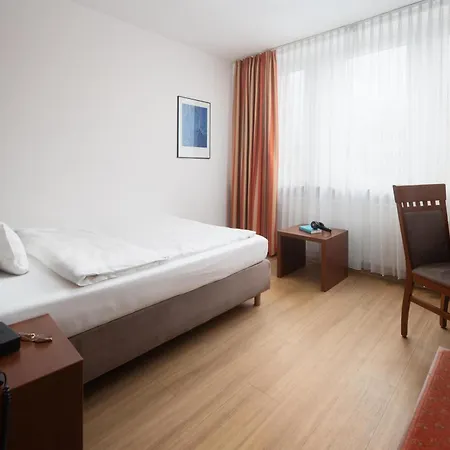 فندق Western Heide 3*
